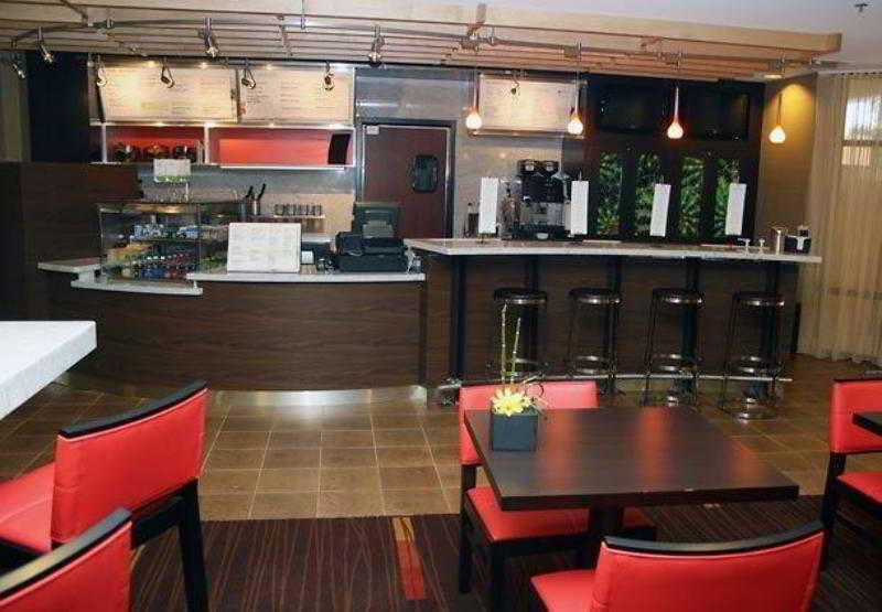 Courtyard Laredo Hotel Nhà hàng bức ảnh